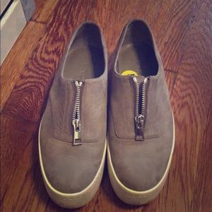 VINCE platform sneakers